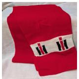 IH Scarf