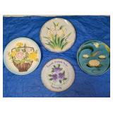 4 Decorative Plates
