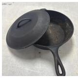 10" Lidded Cast Iron Skillet