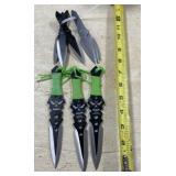9 Throwing Knives