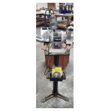 Delta 6" Grinder on Pedestal