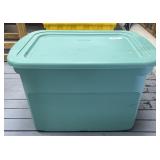 73qt Sterlite Tote W/ Lid