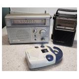 3 Vintage Radios GE & Windsor