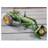 ERTL 1/16 John Deere 4020 Diesel Tractor w/ Loader