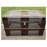 31" Victorian Steamer Trunk, Great Look