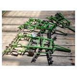 ERTL 1/16 John Deere 2700 Cultivators for Parts