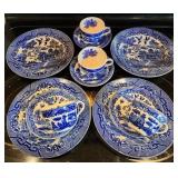 Blue Willow Blue & White Trios, Set of 4, Nice!