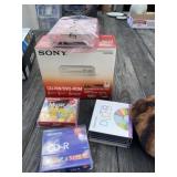 DVD-ROM and CD-R Drive