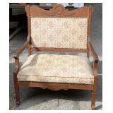 Oak Antique Arm Bench Oak Antique Arm Bench