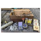Wood Trunk and Contents Wood Trunk and Contents