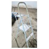 Aluminum Step Ladder Aluminum Step Ladder
