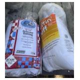 2 Bags of Polyfill Batting 2 Bags of Polyfill Batting