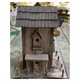 18" Tall Birdhouse 18" Tall Birdhouse