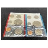 1975 Double Mint Set
