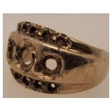 10 K White Gold Ring 6.5 Gram Size 6.7