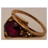 10 K Gold Ring w/ Large Stone 2.3 Gram Size 4.1