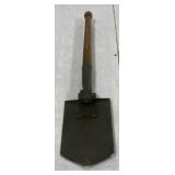Entrenching Shovel