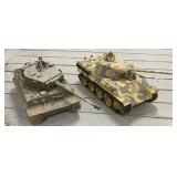 Plastic Army Tank Models