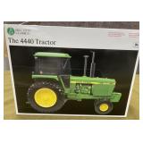 Ertl John Deere 4440  Tractor
