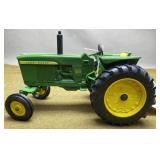 John Deere 3020 Tractor