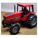 International 5288 Tractor