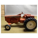 Allis Chalmers 190 Tractor