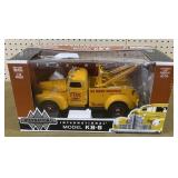 International Toy Trucker Tow Truck