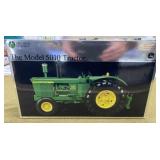 Ertl John Deere 5010 Tractor