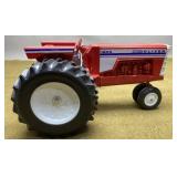 White Oliver 1855 Tractor