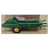 Eska ERTL Long Lever Manure Spreader