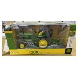 Ertl John Deere 2010 WF Tractor w/ Disc