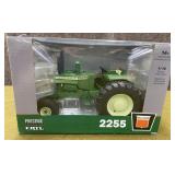 Ertl Oliver 2255 Tractor, Standard