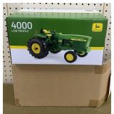 John Deere 4000