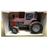 Massey Ferguson 670 Tractor