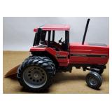International 5288 Tractor