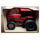 International 5488 Tractor