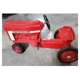 International ERTL Pedal Tractor