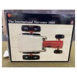 Ertl IH 1466 Precision Tractor, NIB