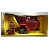 Massey Ferguson 860 Combine