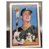 1989 Mark McGwire Baseball Card