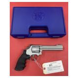 Smith & Wesson 617-2 .22 LR Revolver