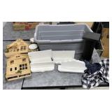 Bus Tray and Contents