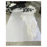 Tablecloths and Skirts, Checkered Flags