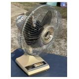 3 Blade Oscillating Fan