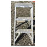 Aluminum Step Ladder