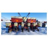 IH 800 12/30 Kelderman Fold Planter