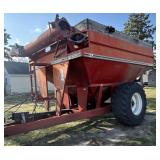 A&L F 600 600bu Grain Cart