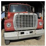 1982 Ford 8000 Diesel Grain Truck