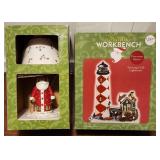 Santa Lamp & Lighthouse Xmas Display