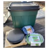 New Cookware in Tote with Lid